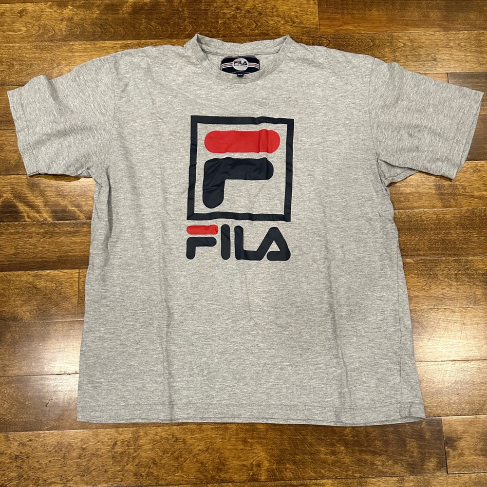 FILA Grey T-Shirt Size XL